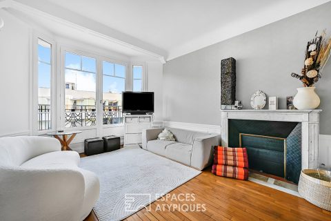 High floor with balcony-terrace in Auteuil Sud