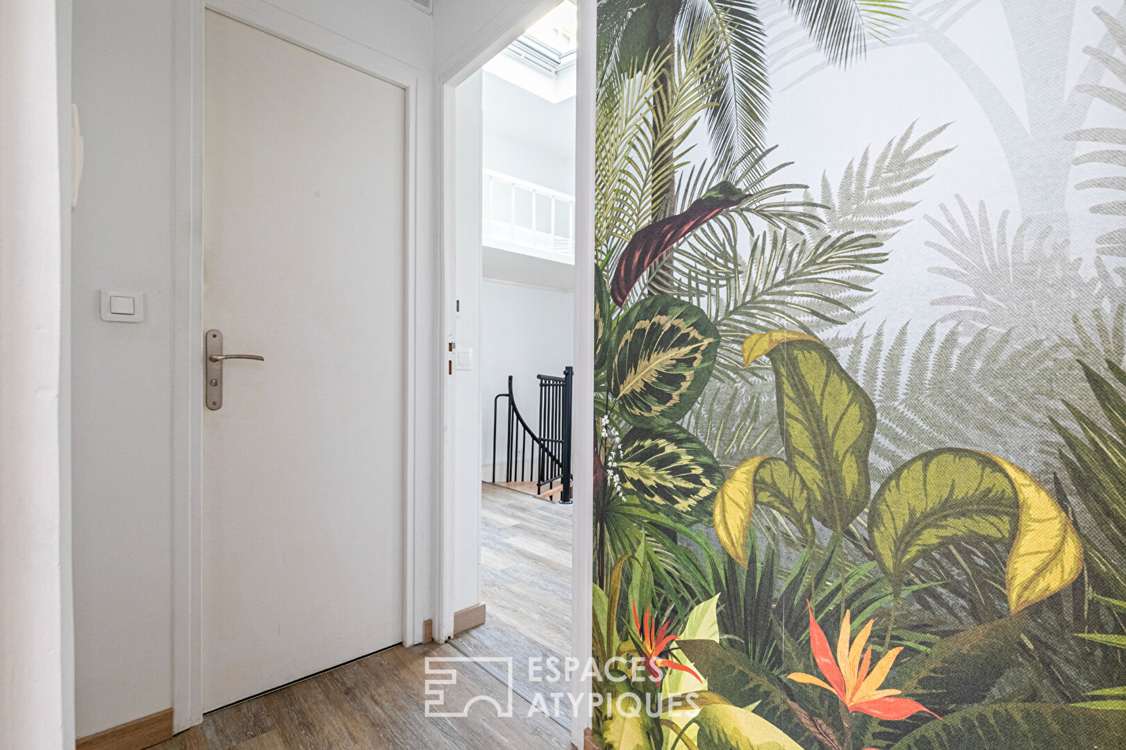 Townhouse in the heart of the block near Rue du Poteau