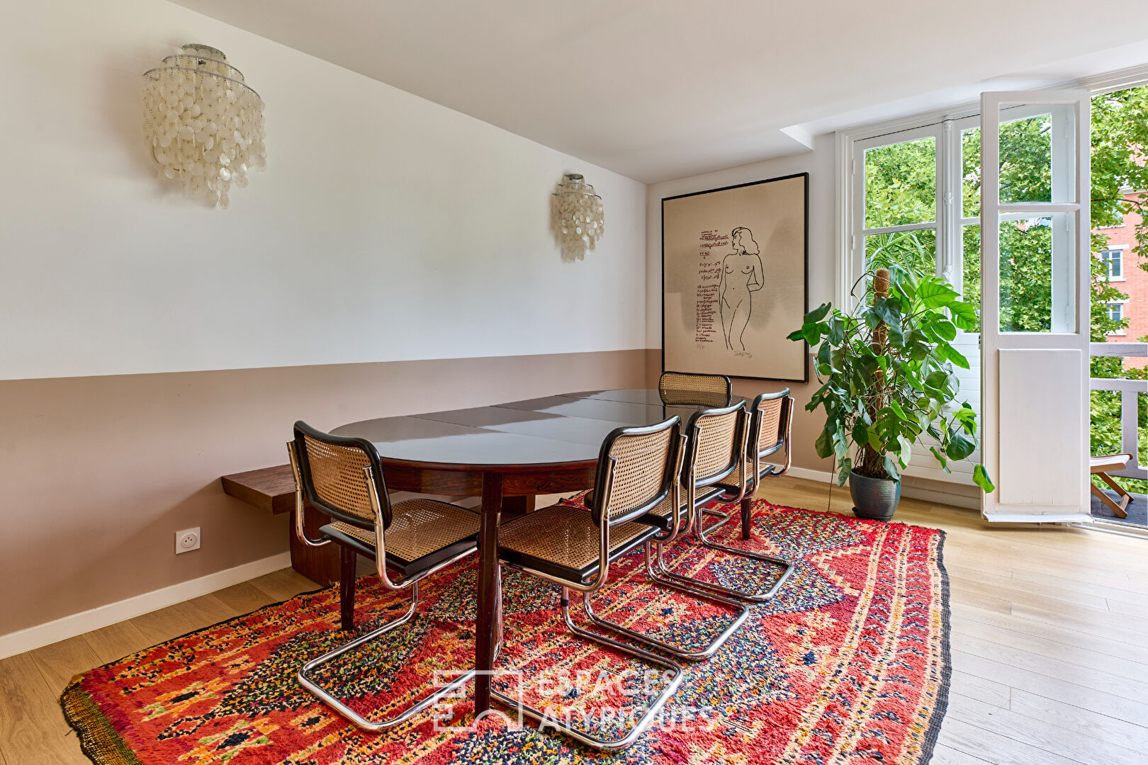 Duplex traversant dans un ancien hôtel particulier – Place du Maréchal Juin