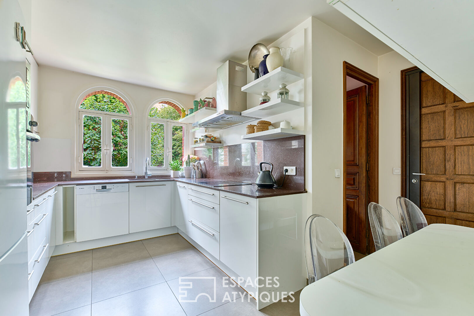 Duplex traversant dans un ancien hôtel particulier – Place du Maréchal Juin