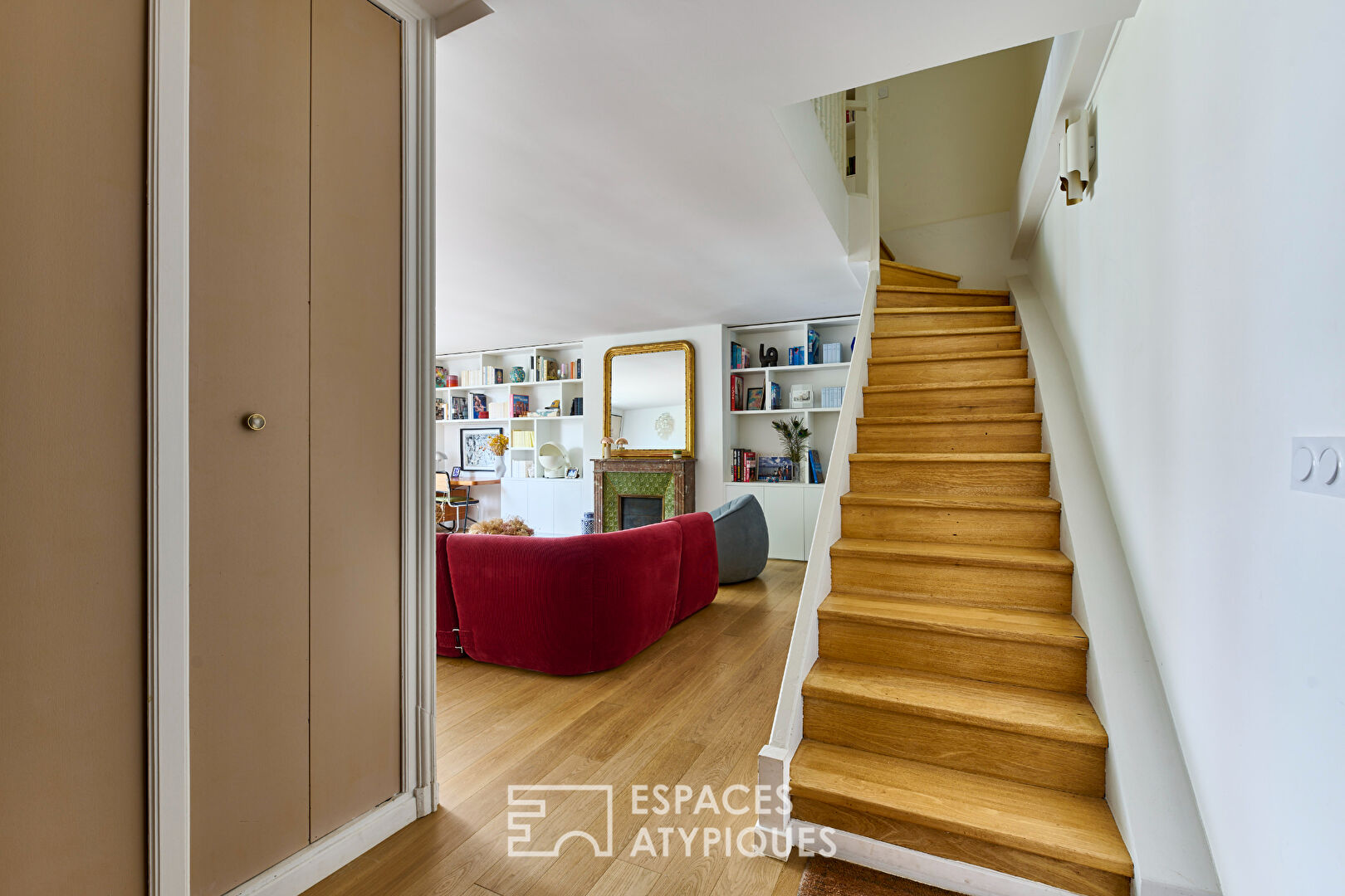 Duplex traversant dans un ancien hôtel particulier – Place du Maréchal Juin