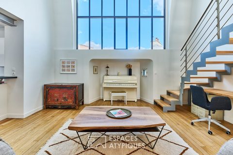 Artist’s loft on the top floor with painting storage room in SoPi