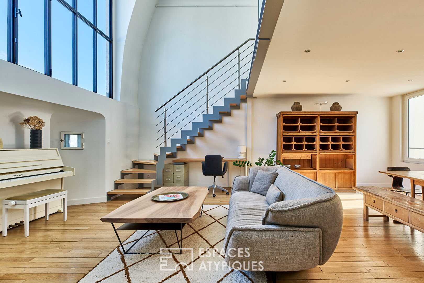 Artist’s loft on the top floor with painting storage room in SoPi
