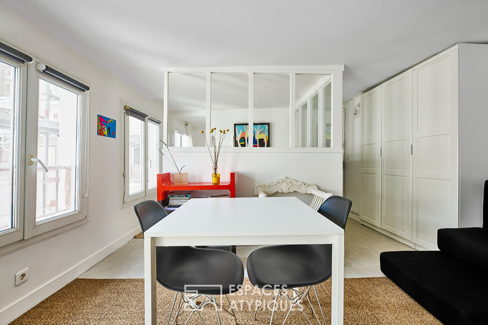 Appartement optimisé en étage élevé – Quartier Palais-Royal