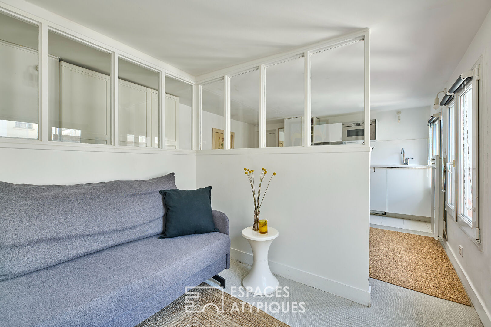 Appartement optimisé en étage élevé – Quartier Palais-Royal