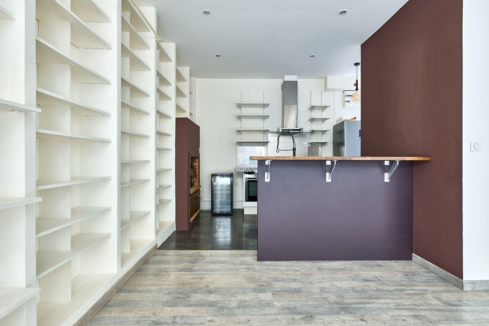 Loft with skylight near Square Montholon and Marché Cadet