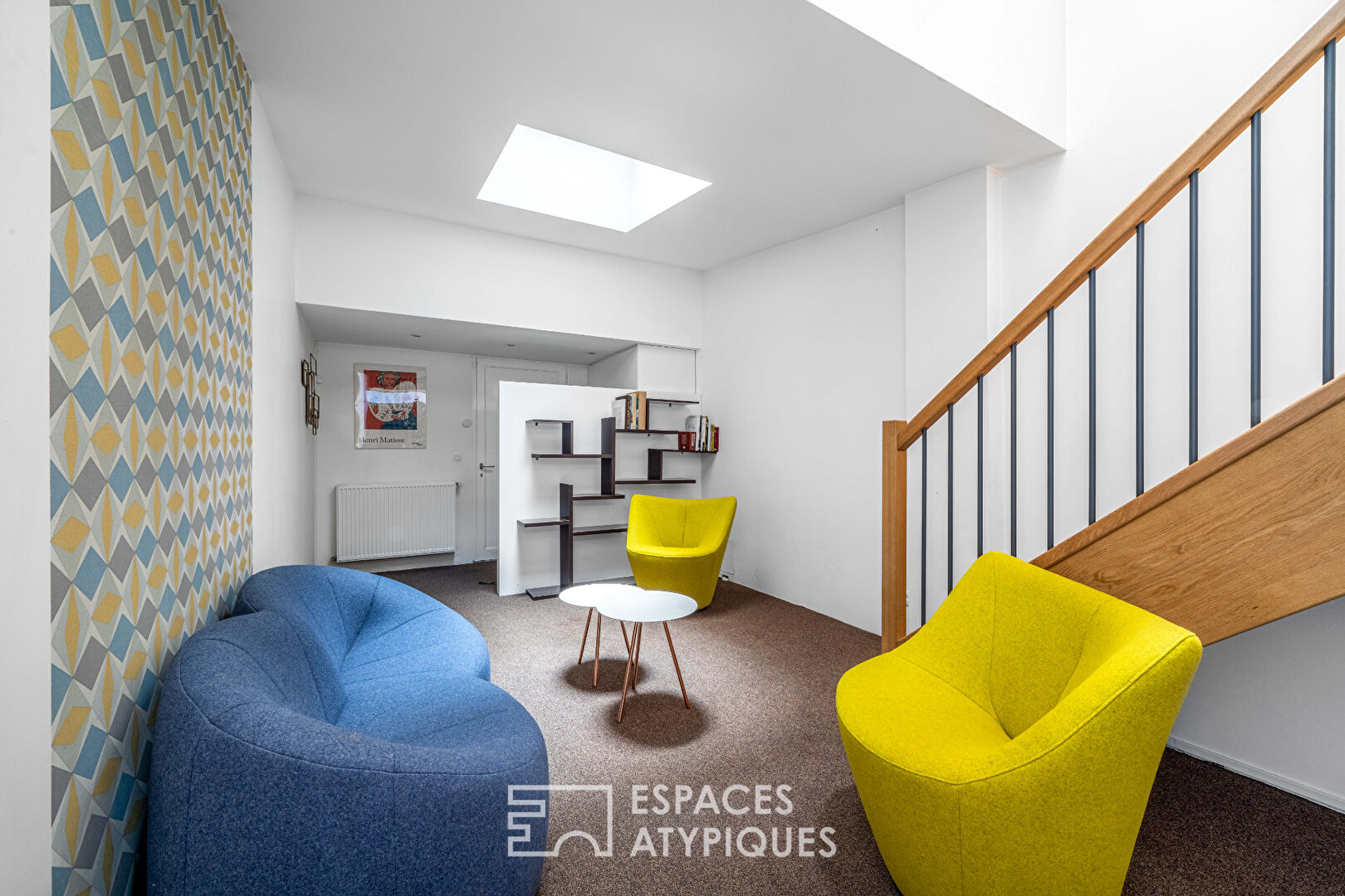 Triplex premises renovated into offices near Etoile – Place des Ternes