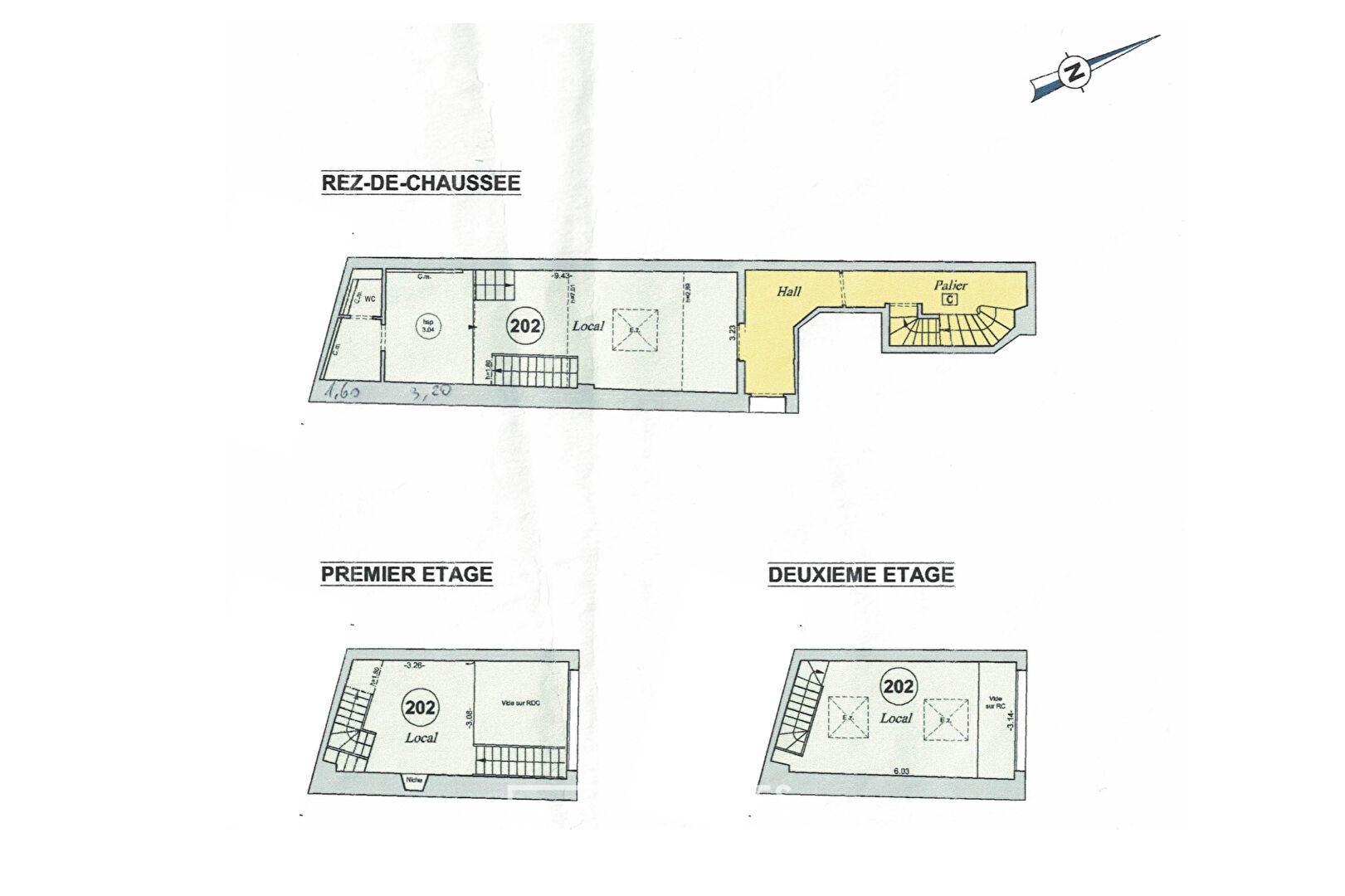 Triplex premises renovated into offices near Etoile – Place des Ternes