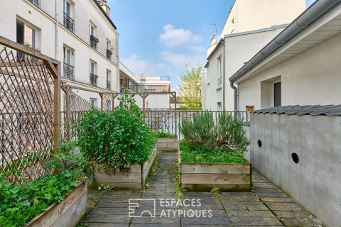 Maison rénovée par architecte avec terrasse proche Halle Pajol