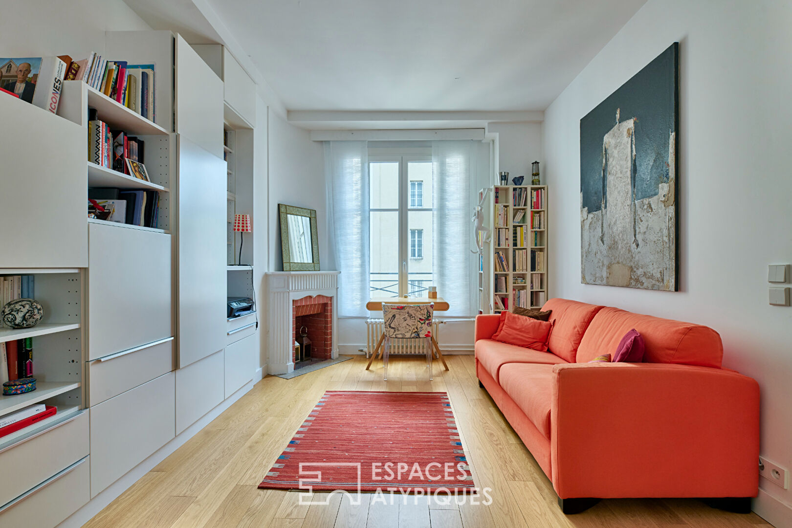 Appartement traversant contemporain proche Place Victor Hugo