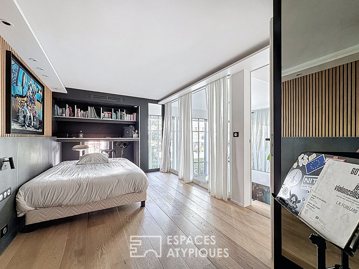 Ancien atelier d’artiste aménagé en loft familial d’exception – Wagram-Pereire