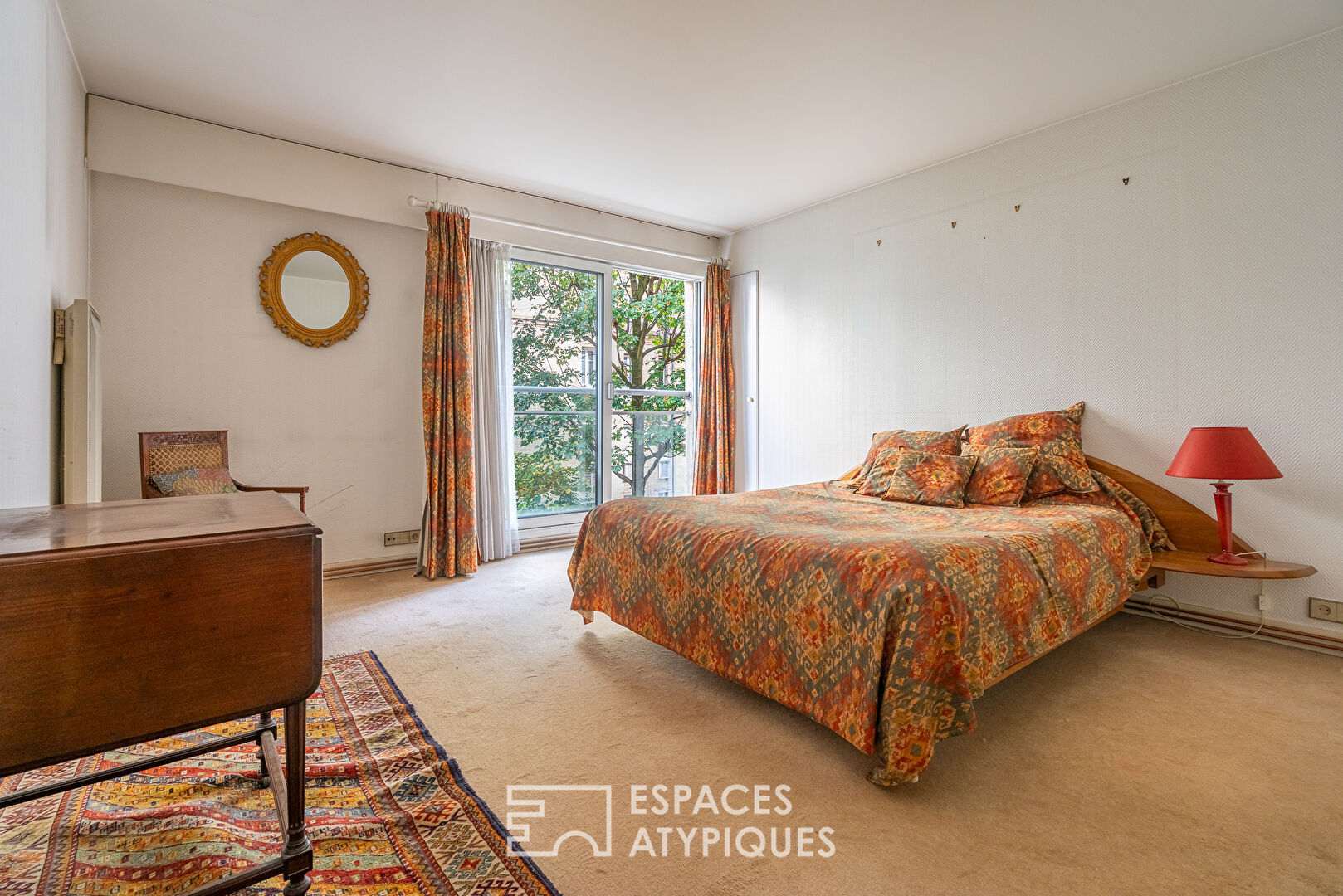 Appartement familial traversant à relifter – Jasmin-Auteuil