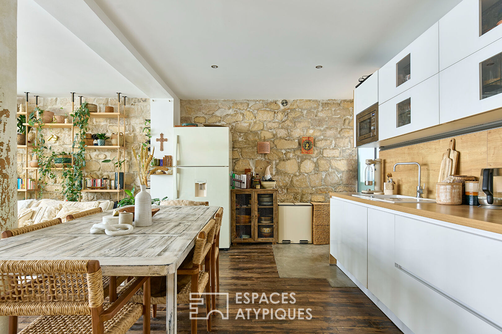 Ancienne boutique repensée en loft – Clignancourt – Jules Joffrin