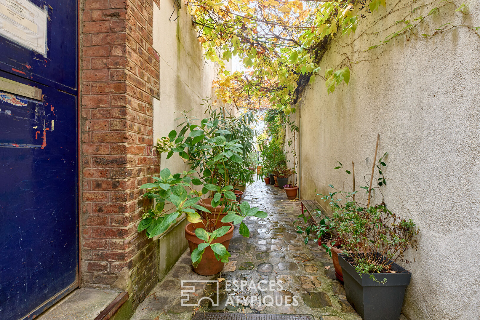 Ancienne boutique repensée en loft – Clignancourt – Jules Joffrin