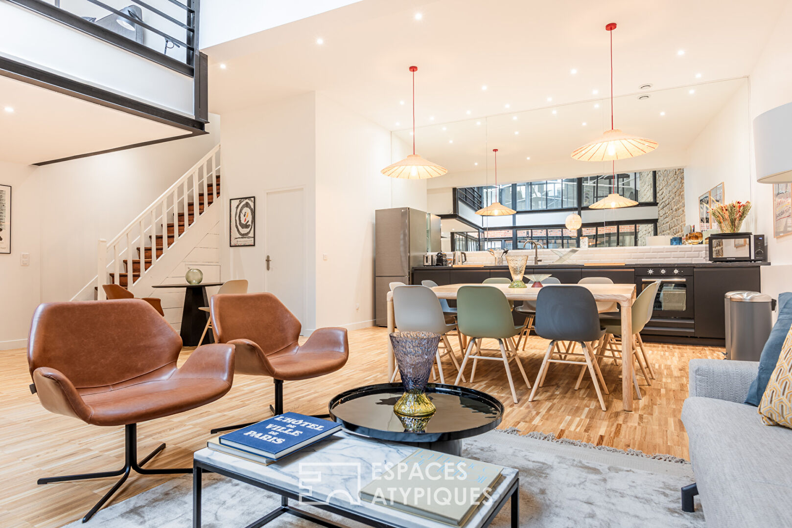 Former dance studio transformed into a mixed-use architect’s loft – Grandes Carrières