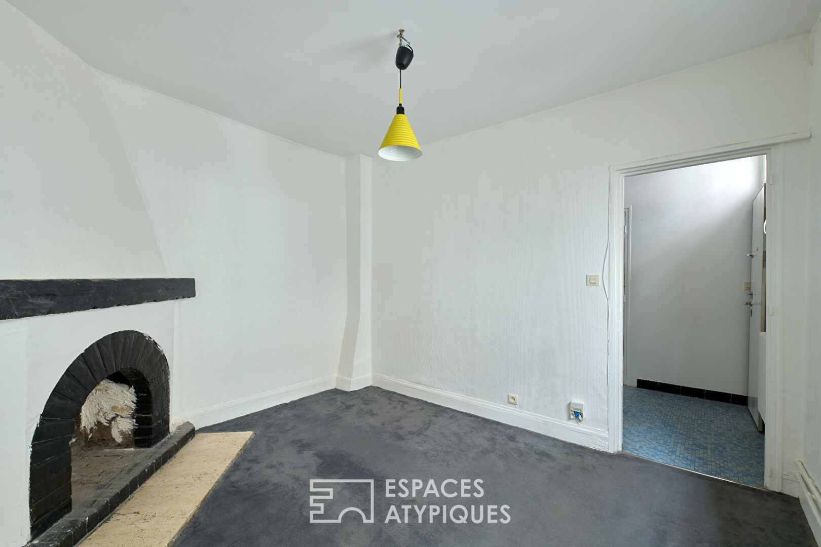 Ensemble de deux lots à réunir et à rénover aux Abbesses