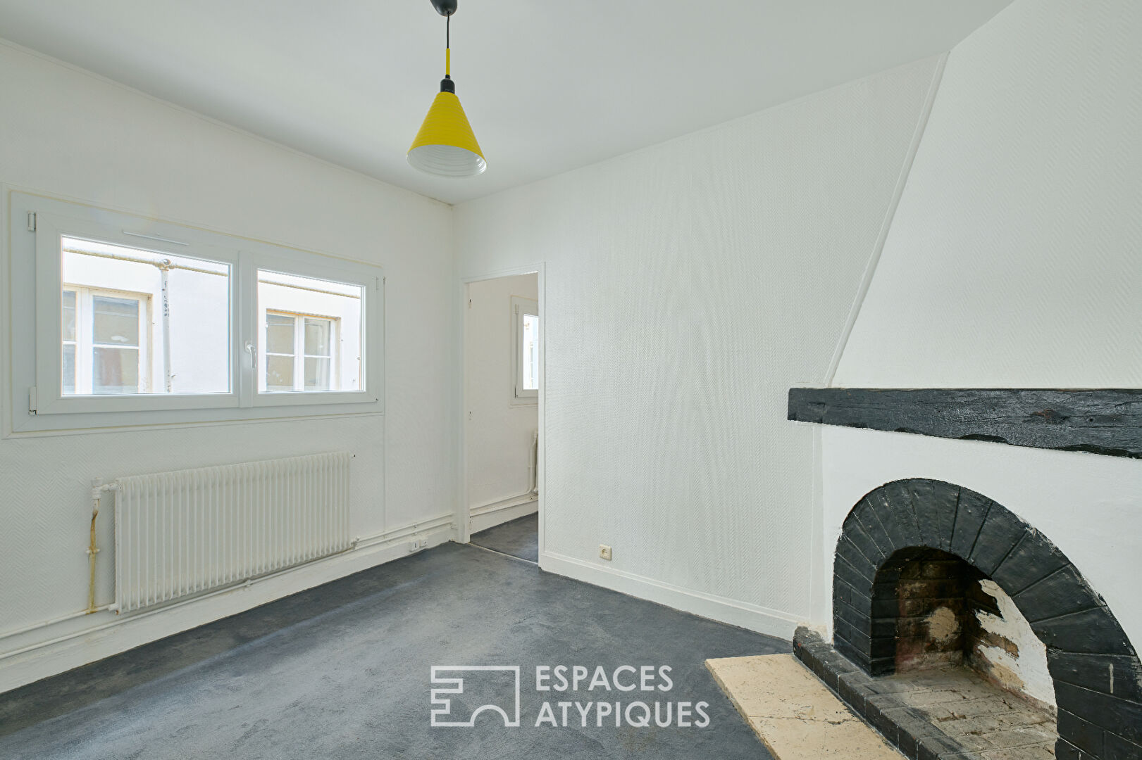 Ensemble de deux lots à réunir et à rénover aux Abbesses