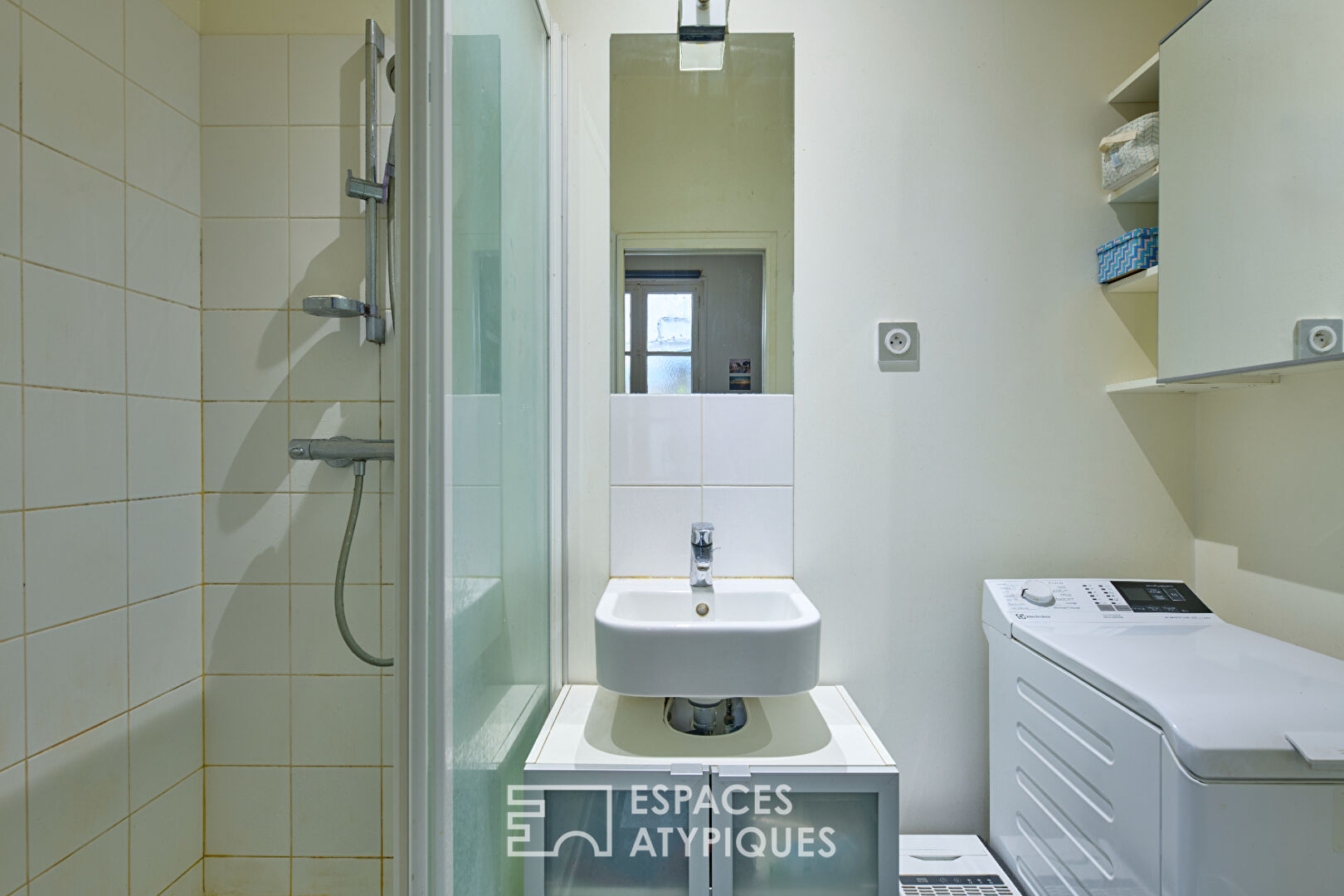 Ensemble de deux lots à réunir et à rénover aux Abbesses