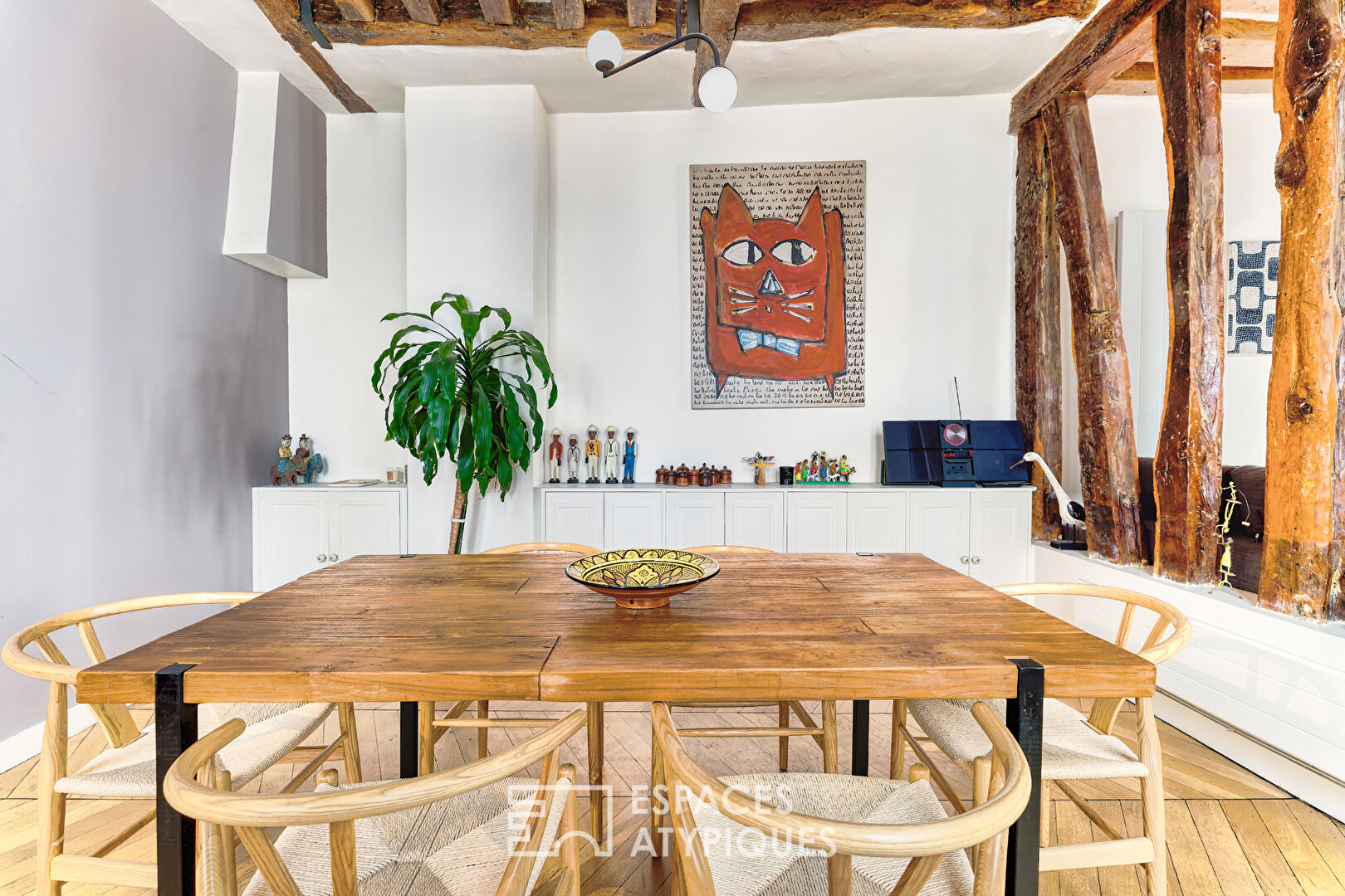 Typical character apartment in Montorgueil – Etienne Marcel