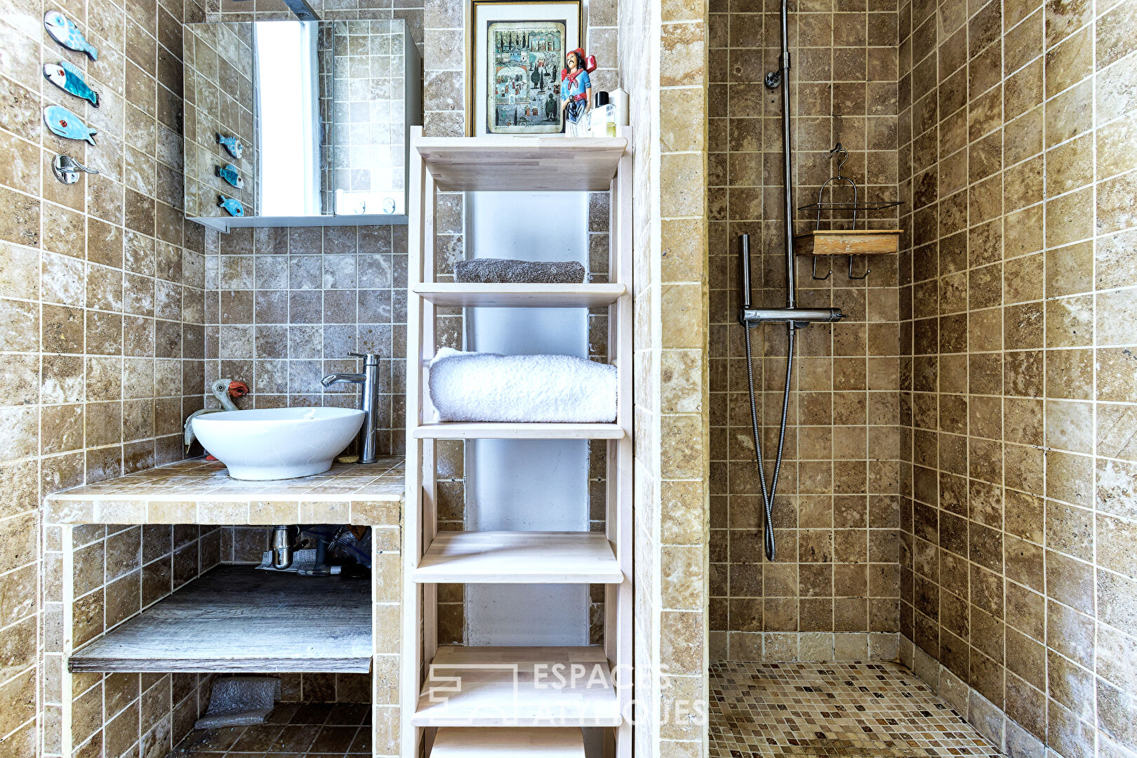 Typical character apartment in Montorgueil – Etienne Marcel