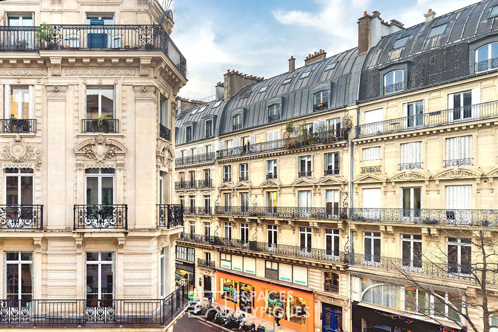 Typical character apartment in Montorgueil – Etienne Marcel