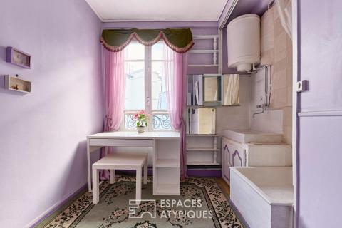 Studio en dernier étage à rafraîchir – Parc Monceau