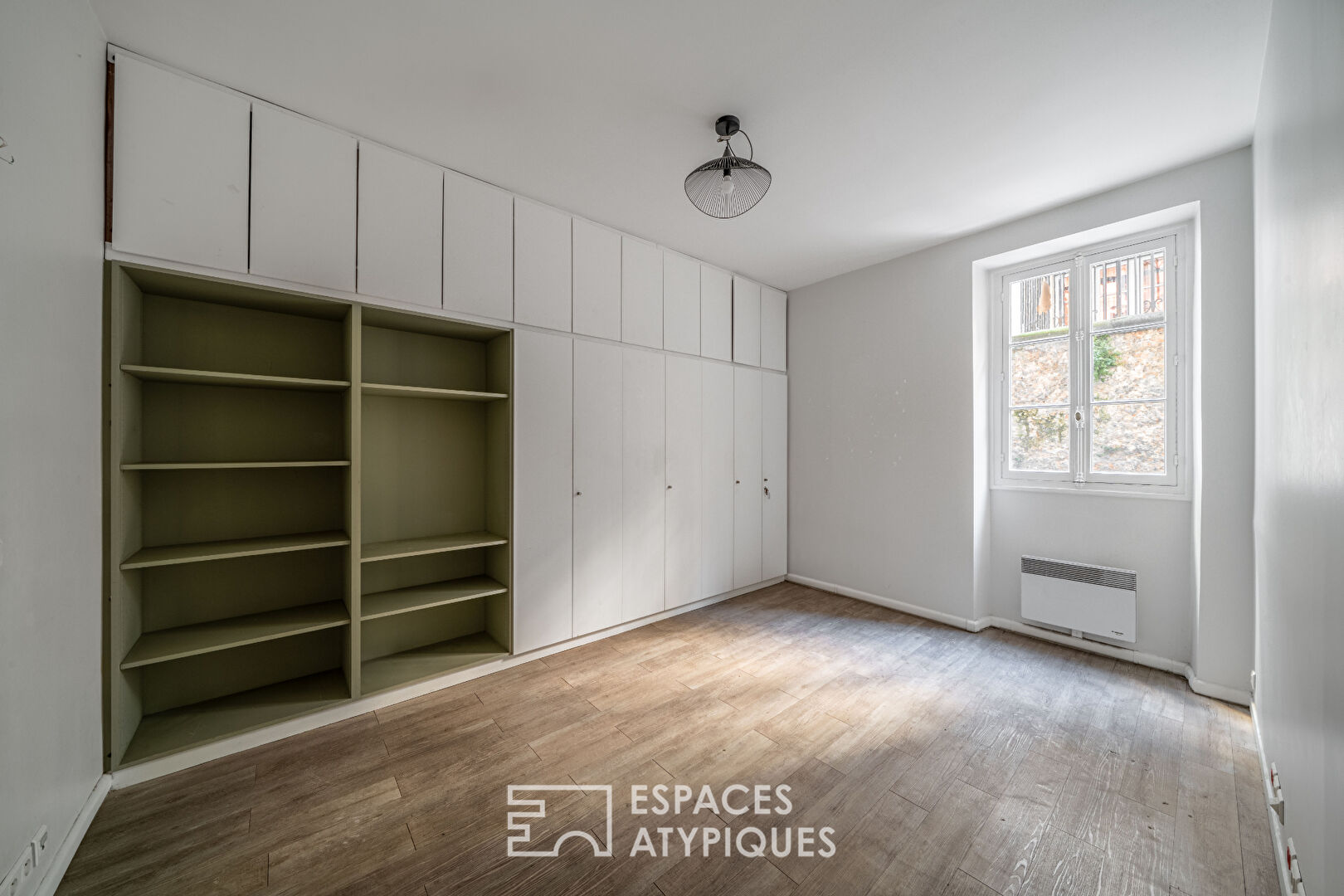 Local commercial en duplex avec verrière – Miromesnil / Villiers