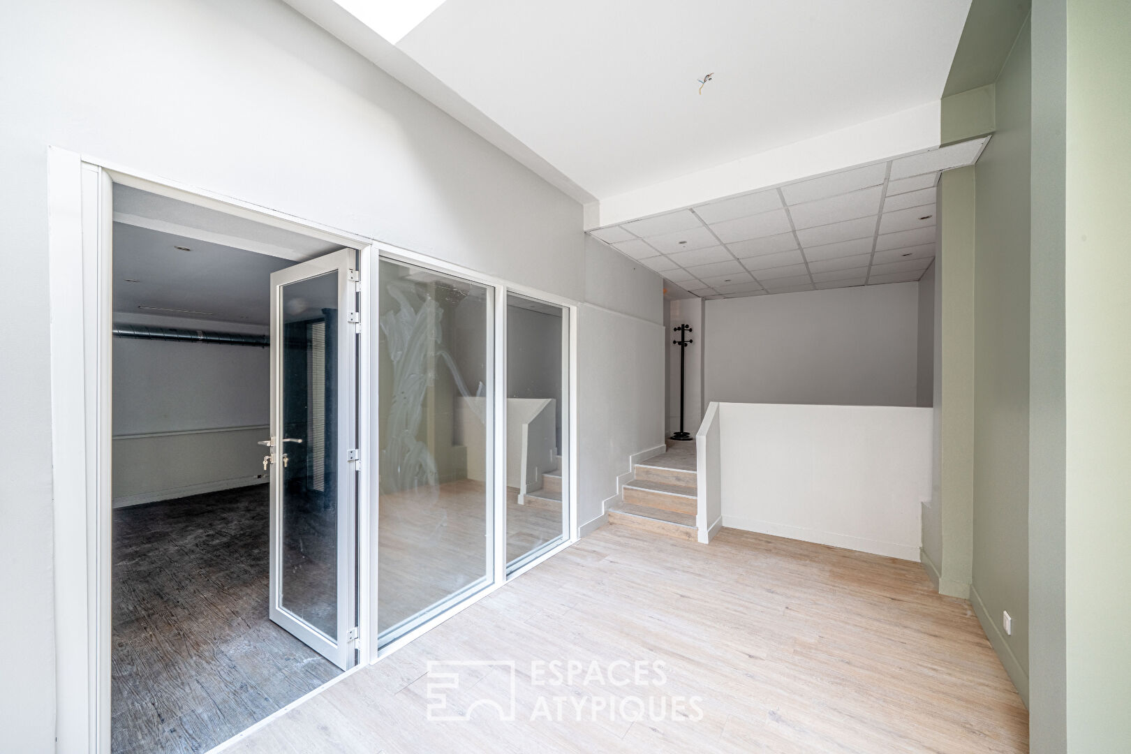 Local commercial en duplex avec verrière – Miromesnil / Villiers