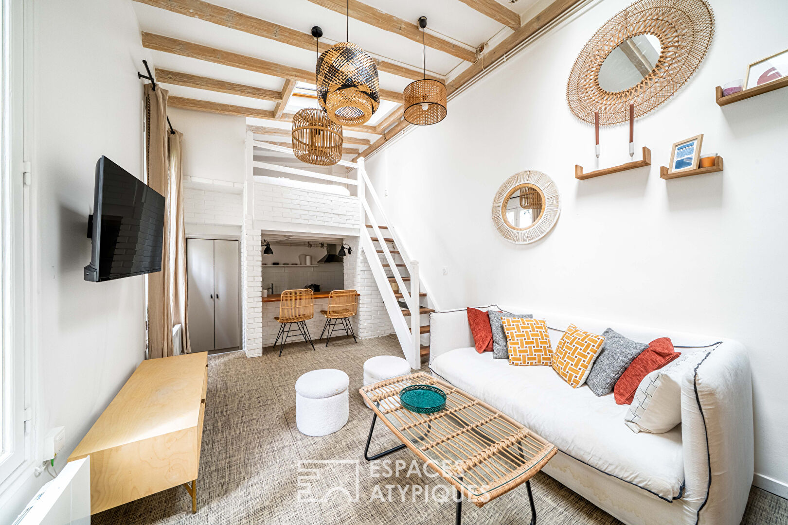 Maisonnette sur cour au coeur des Batignolles