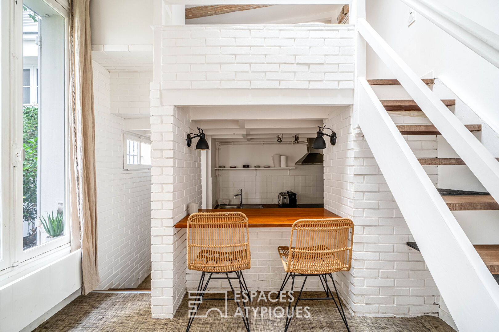 Maisonnette sur cour au coeur des Batignolles