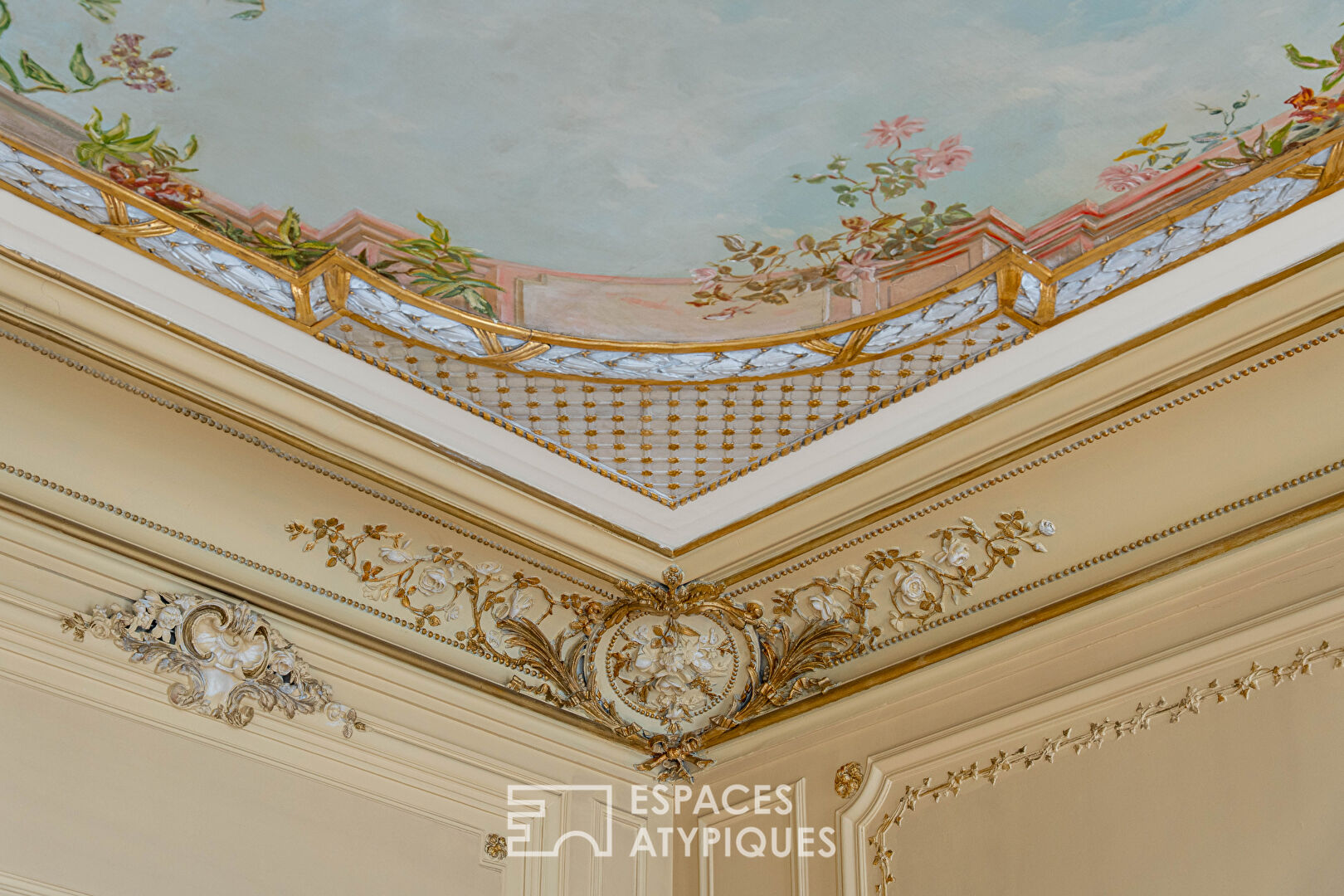 Haussmannien à réinterpréter avec balcons – Quartier Faubourg du Roule