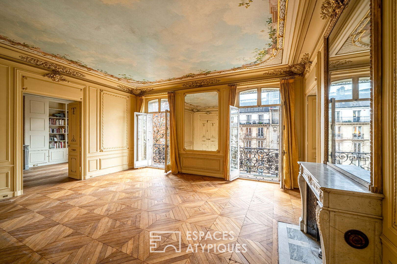 Haussmannien à réinterpréter avec balcons – Quartier Faubourg du Roule