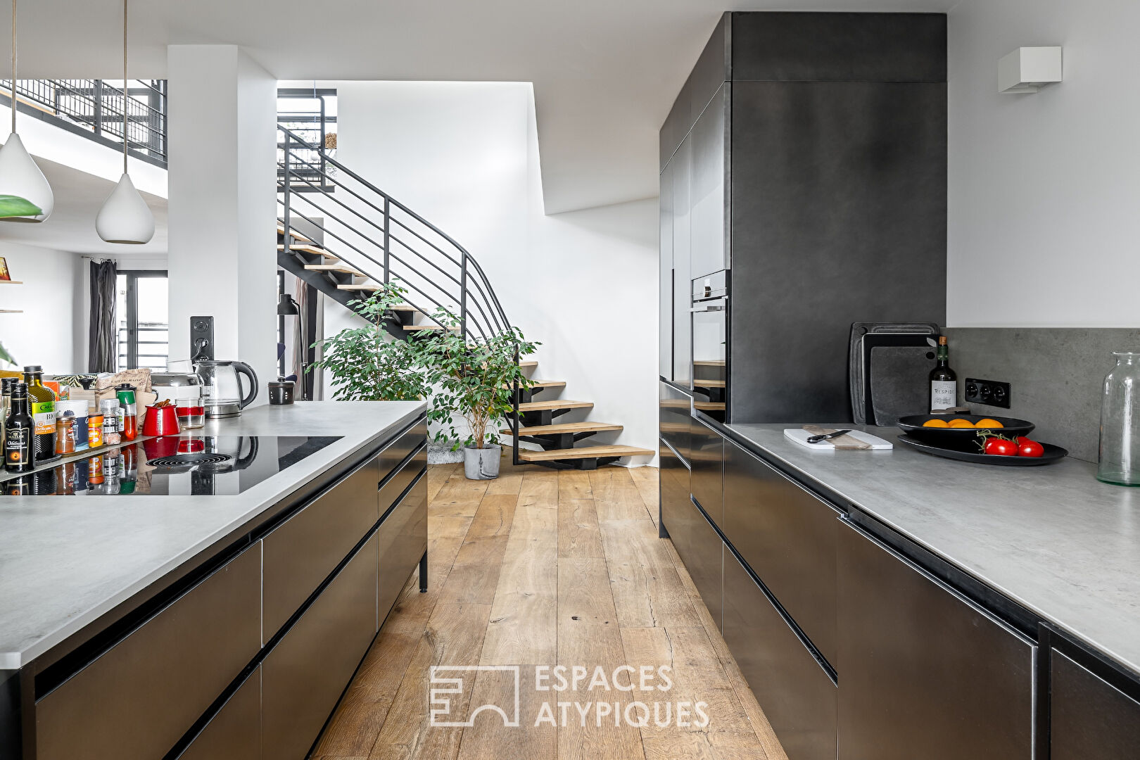 Dernier étage d&rsquo;exception avec terrasses et rooftops – Lamarck-Caulaincourt