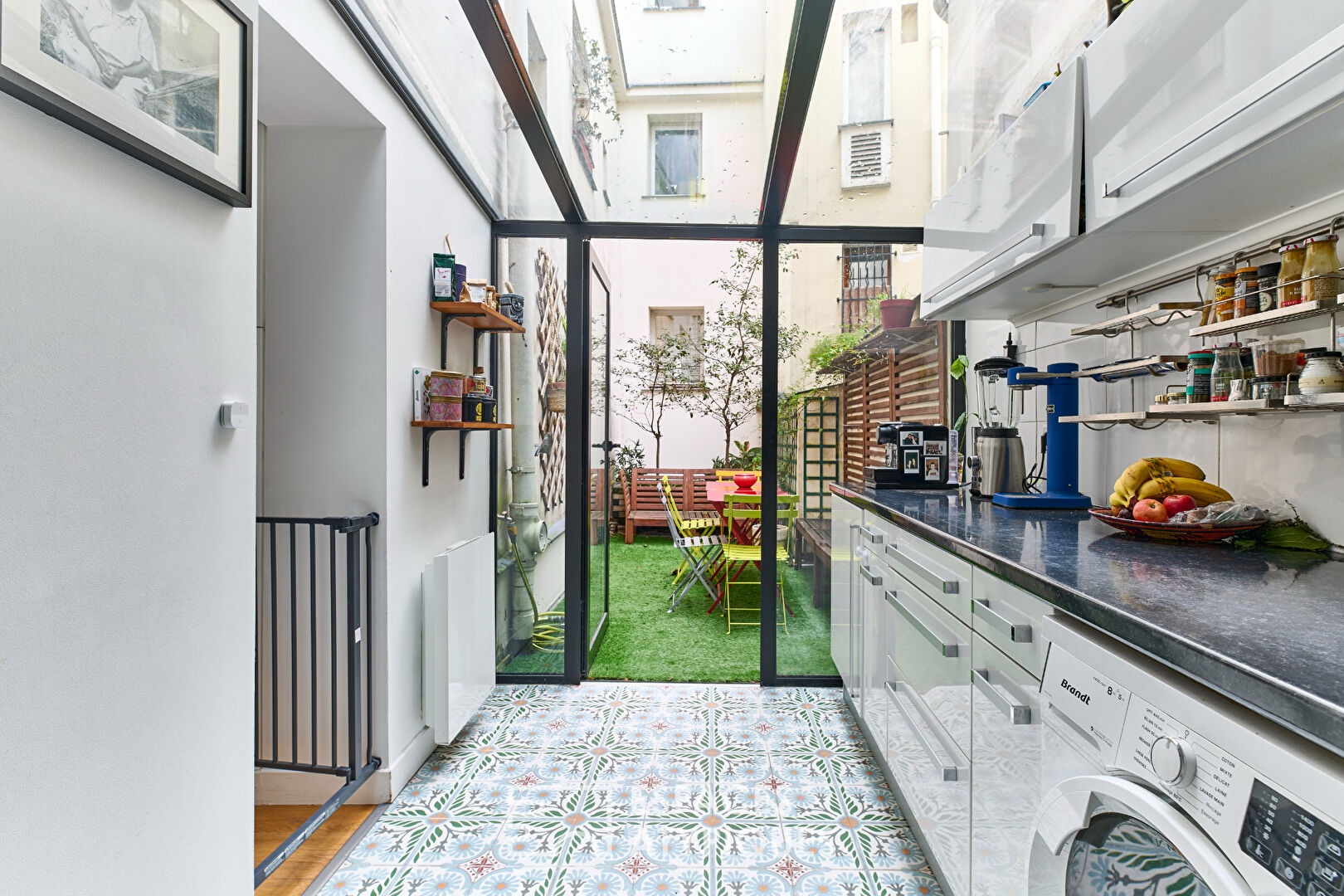 Triplex avec extérieurs au coeur des Abbesses