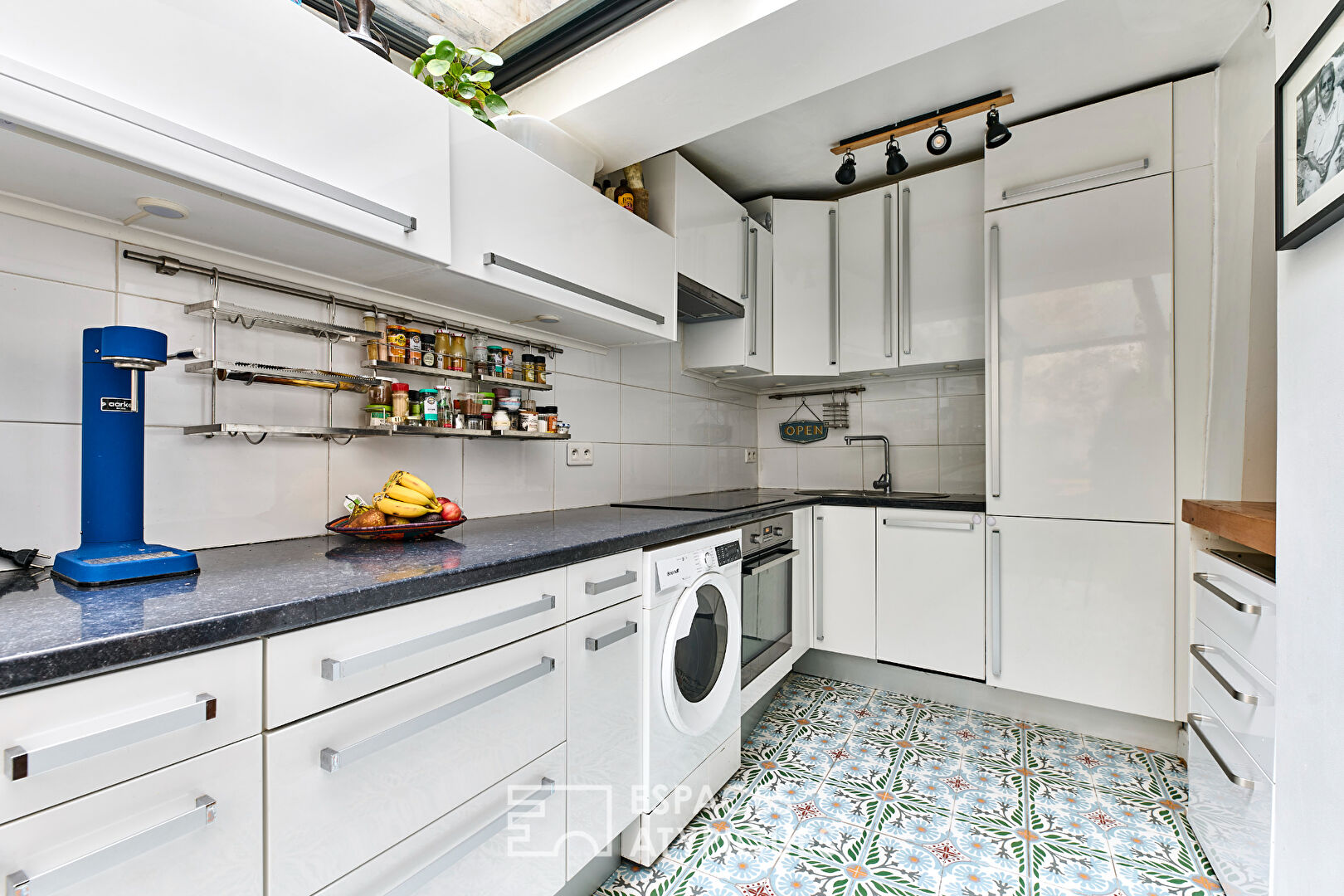 Triplex avec extérieurs au coeur des Abbesses