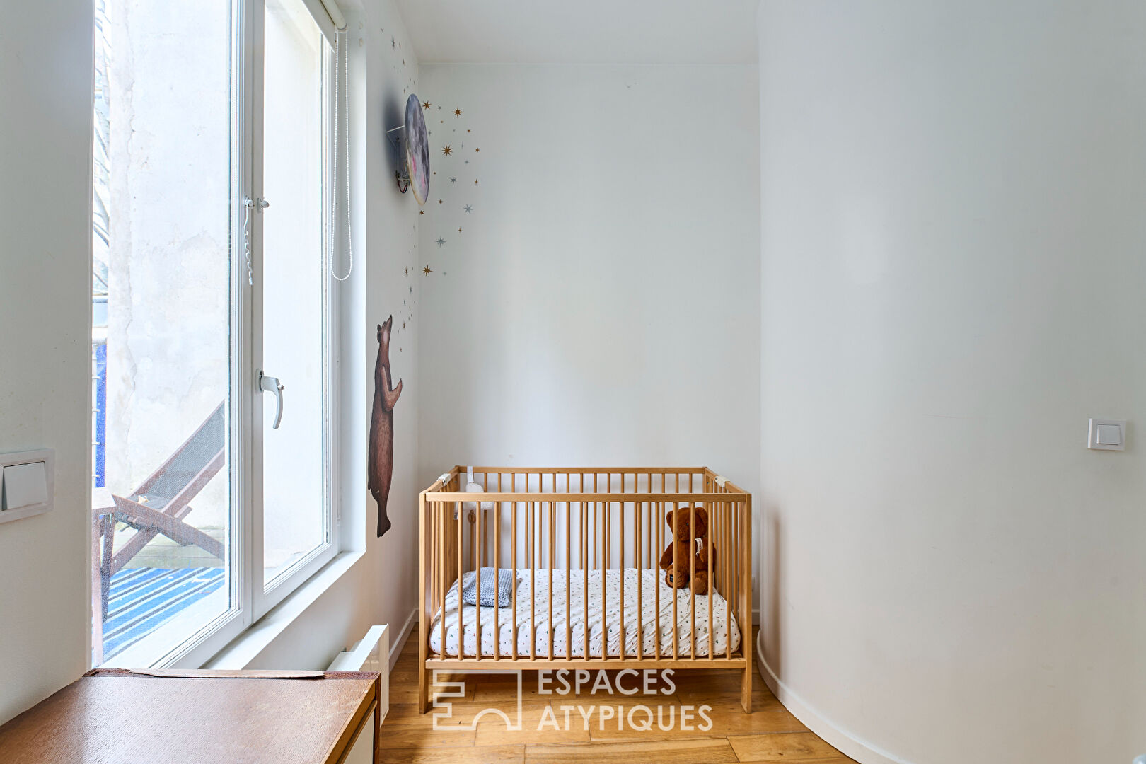 Triplex avec extérieurs au coeur des Abbesses