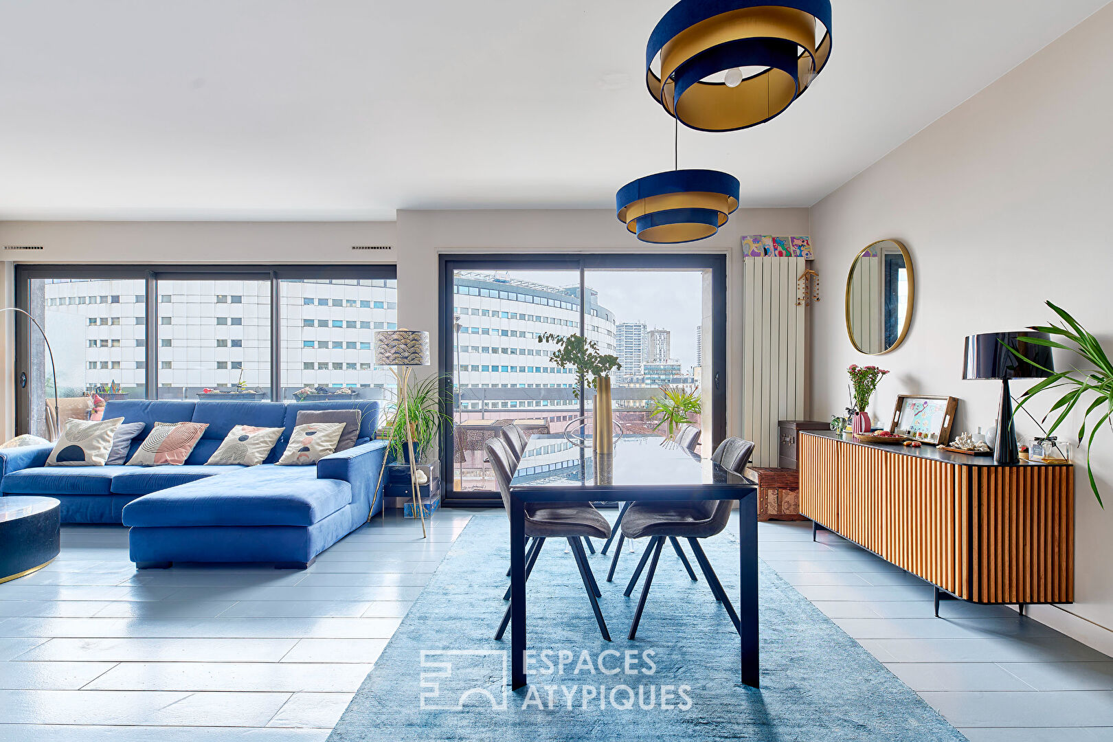 Duplex avec extérieurs, rooftop et vues Tour Eiffel – Maison de la Radio