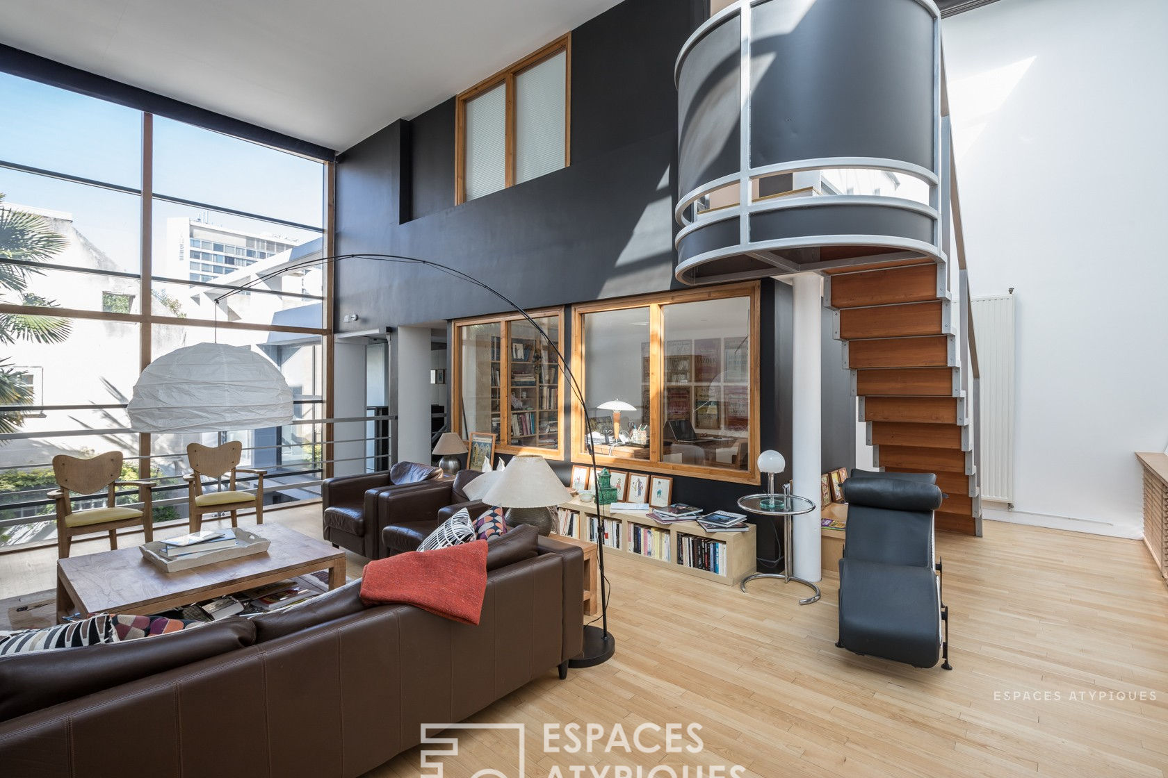 Maison Loft avec jardin intérieur et terrasse