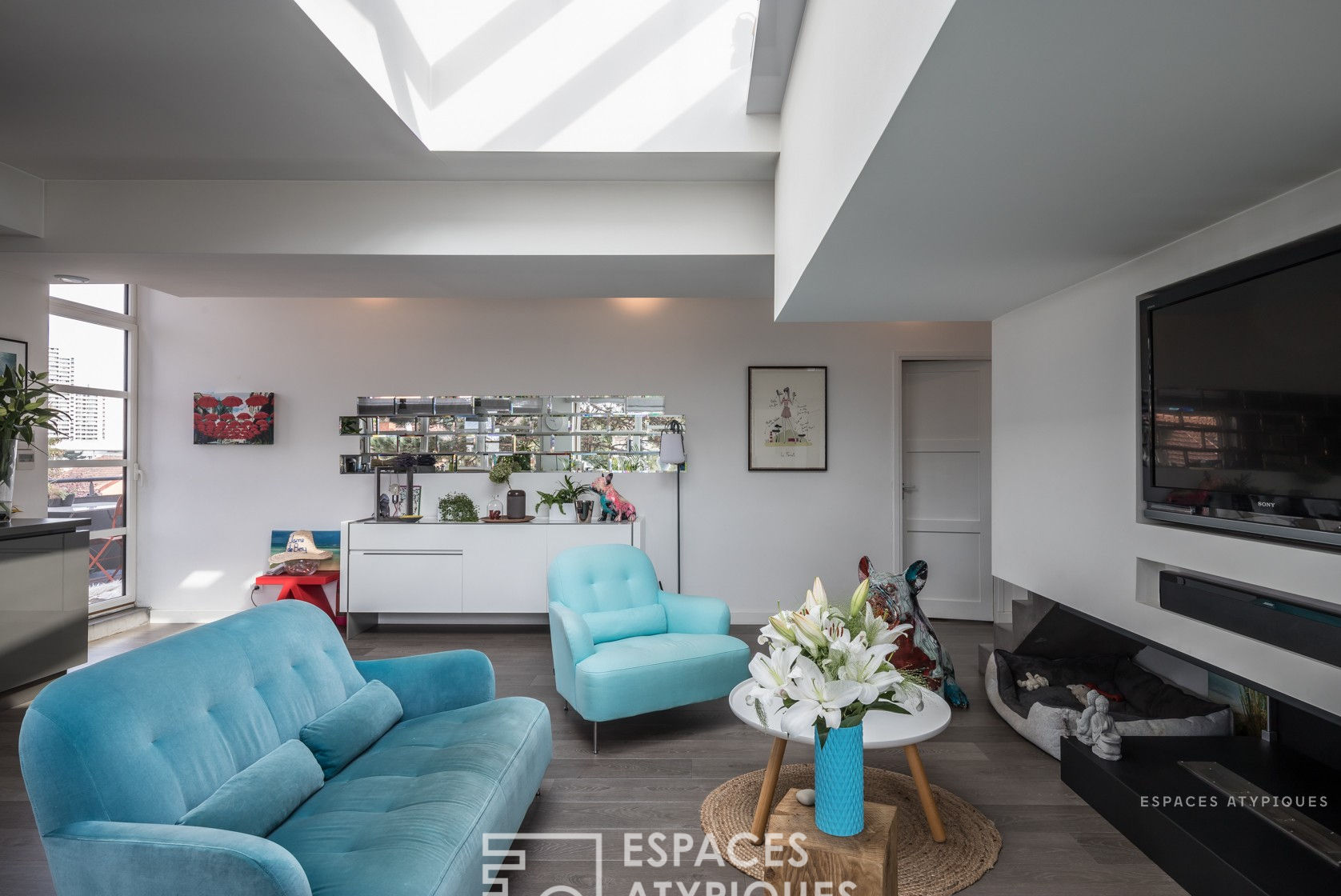 Loft with terraces in former factory
