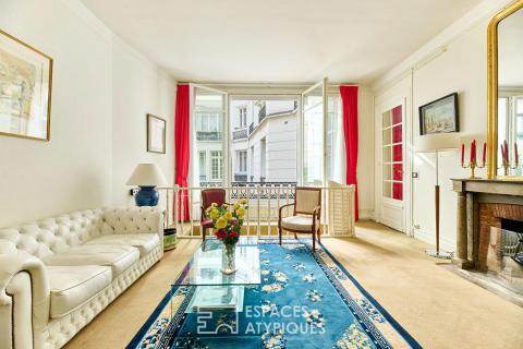 Haussmannien sur vaste cour – Rue de la Pompe