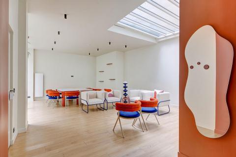 Loft rénové avec verrières en rez-de-cour – Villiers / Europe