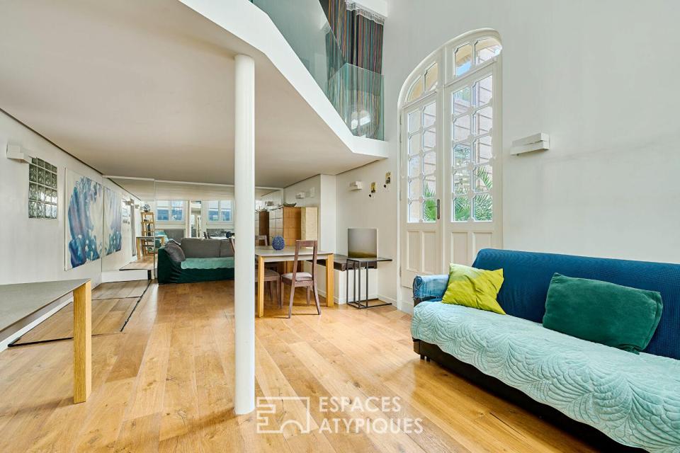 Esprit loft en triplex à proximité de la Place des Victoires