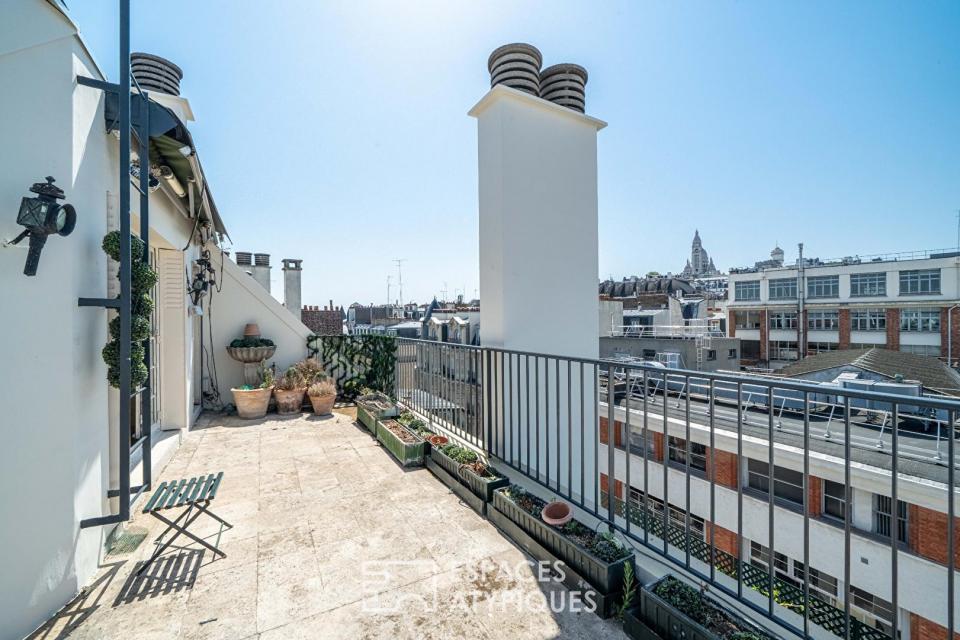 Duplex en dernier étage à réinterpréter avec terrasses et vues Sacré-Coeur - Quartier Jules Joffin
