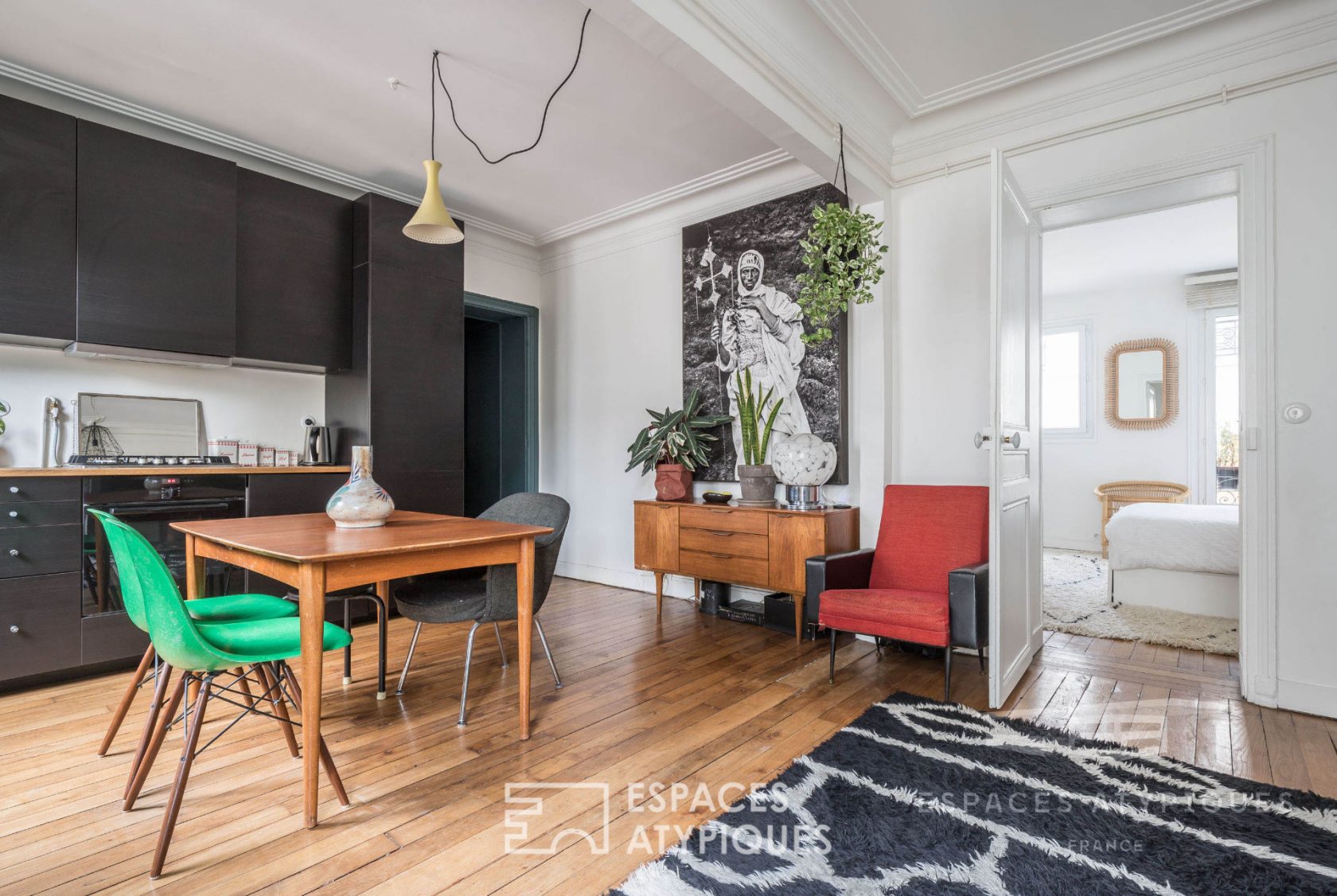 Vintage apartment renovated by architect