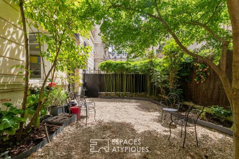 L&rsquo;élégance d&rsquo;un rez-de-jardin à deux pas du Parc Monceau