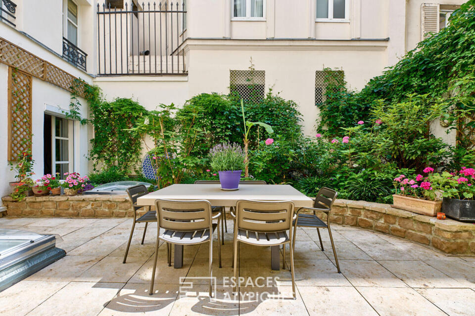 Duplex familial avec terrasse végétalisée à proximité de la Place de la Madeleine