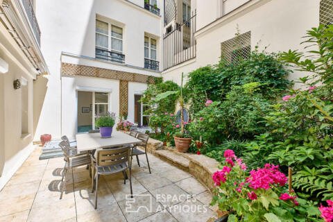 Family duplex with green terrace near Place de la Madeleine