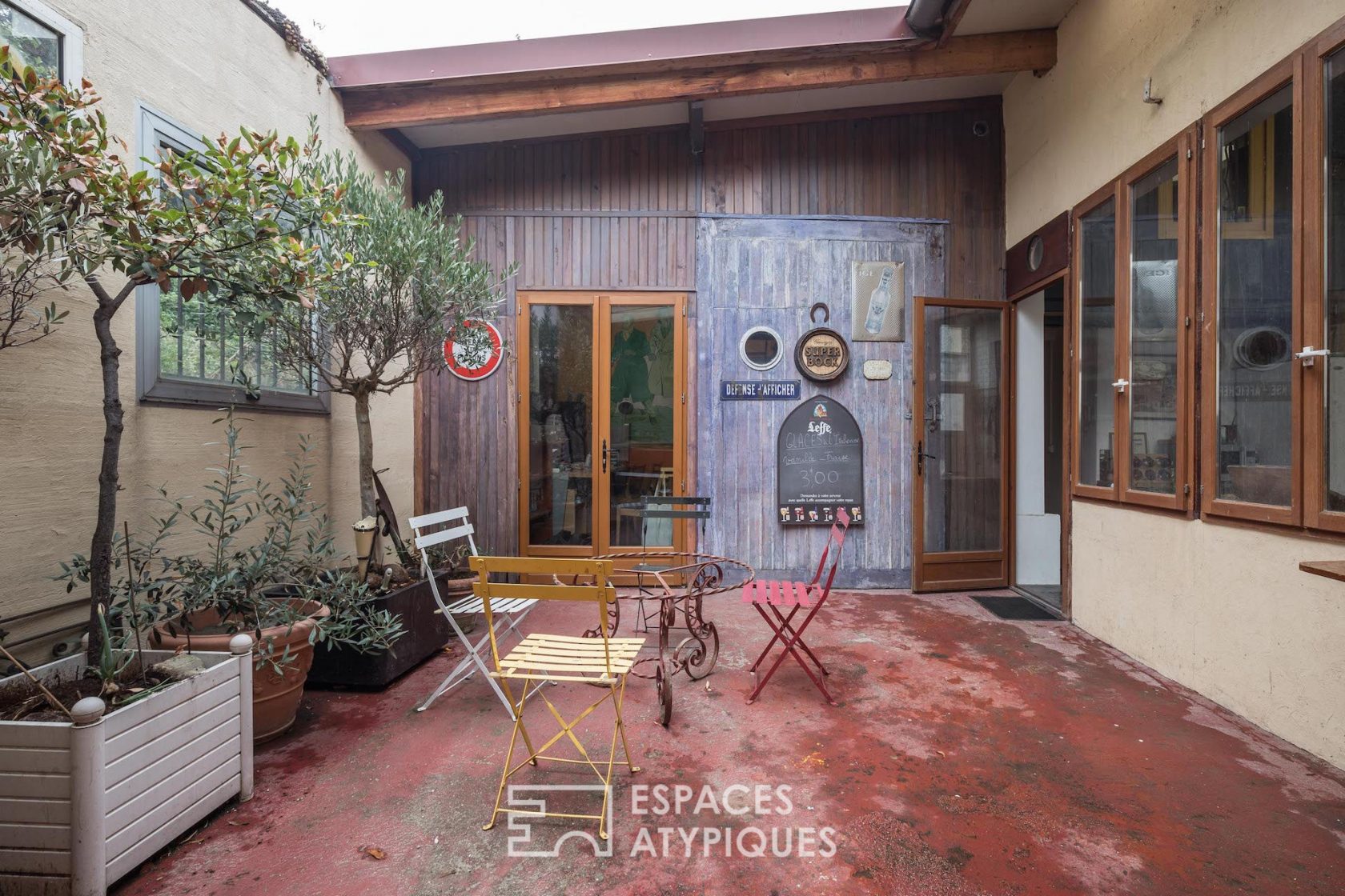 Loft spirit with courtyard