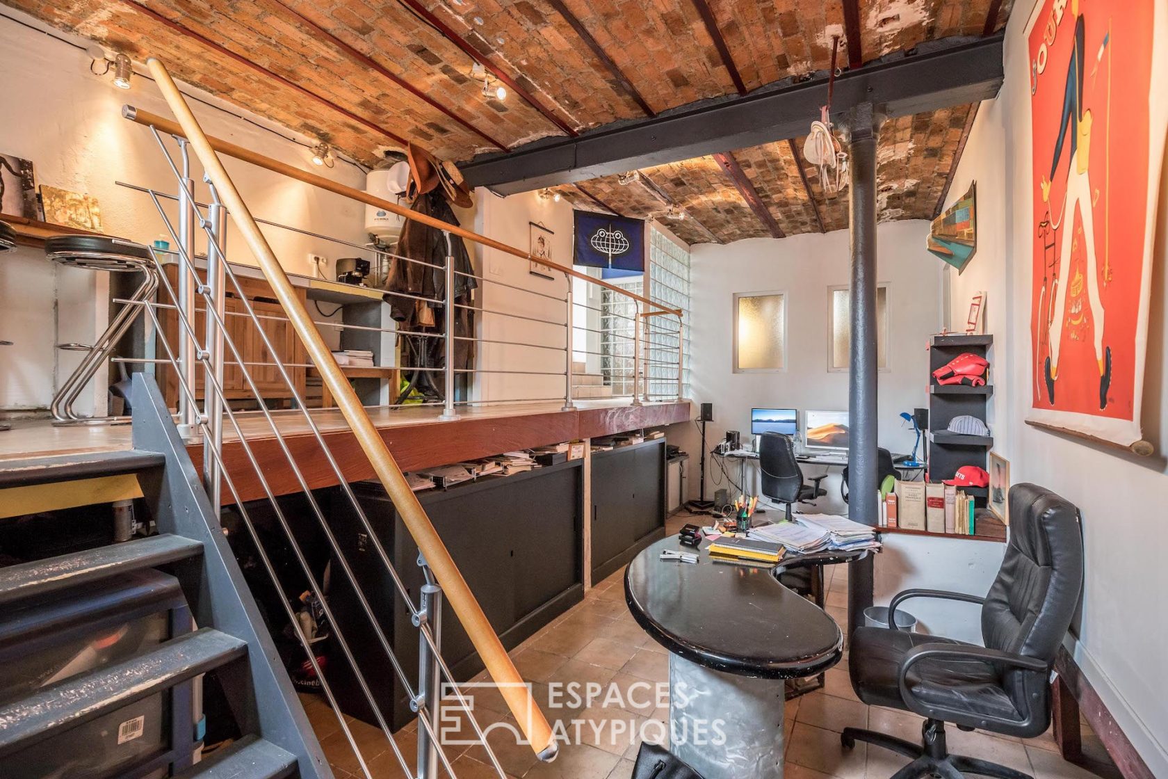 Loft spirit with courtyard