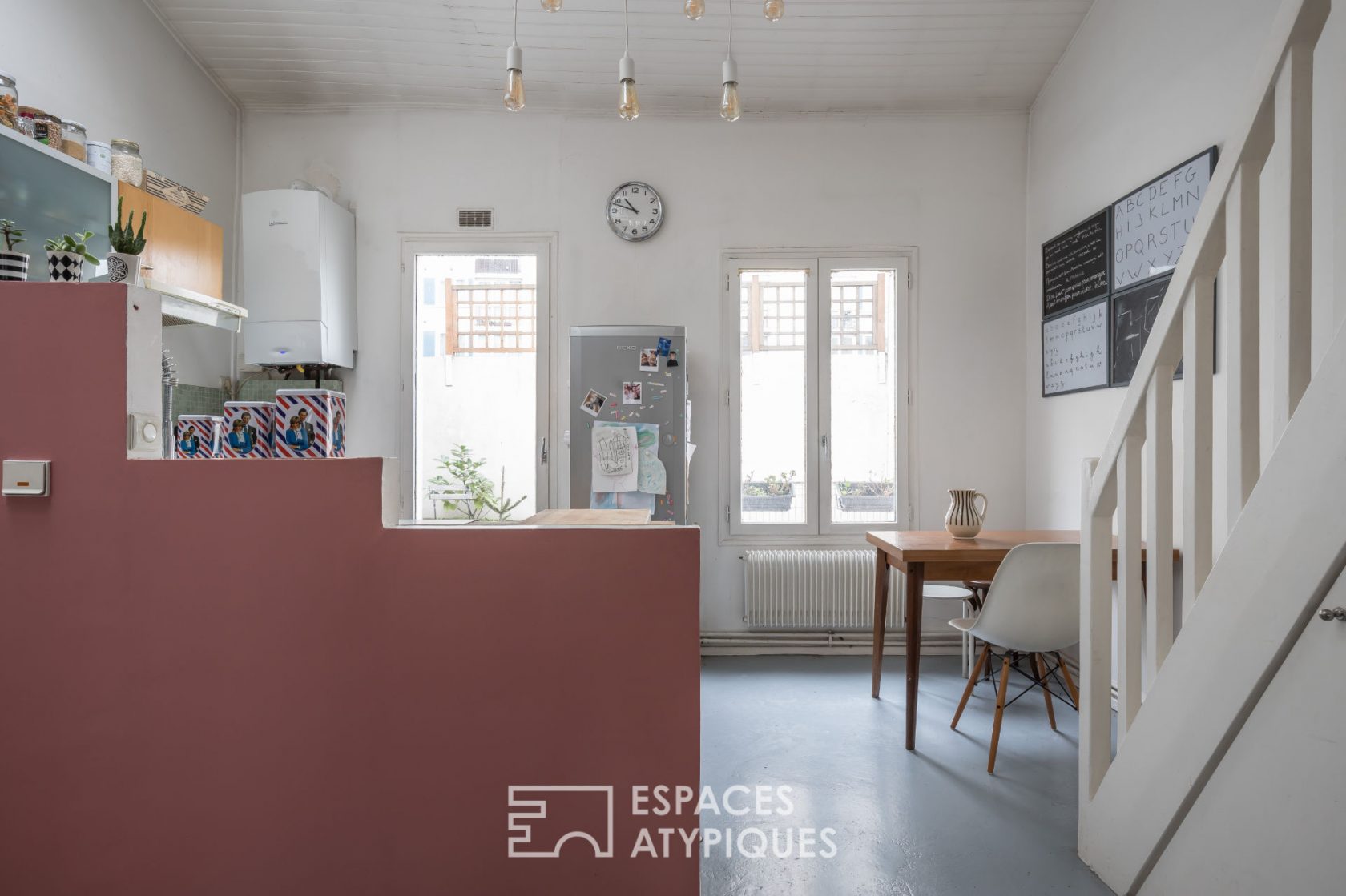 Duplex like a house with terrace and patio